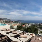Modern Villa In Dubrovnik With Infinity Rooftop Pool